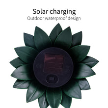 Load image into Gallery viewer, solar powered light