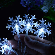 Load image into Gallery viewer, Snowflakes String Light